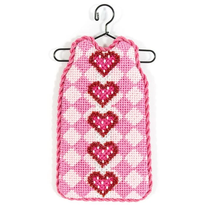 needlepoint2694235