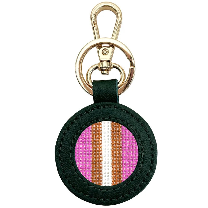 needlepoint3899015