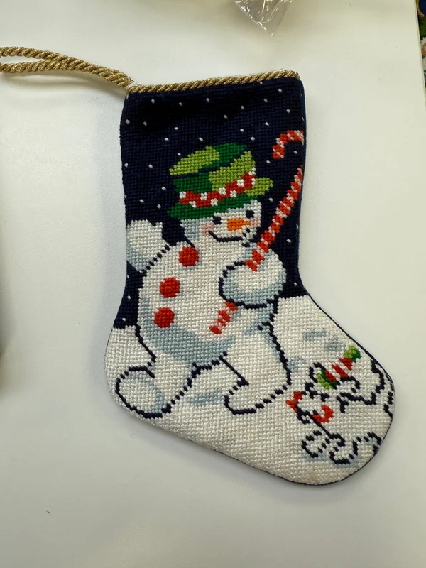 shopneedlepointjunction480990