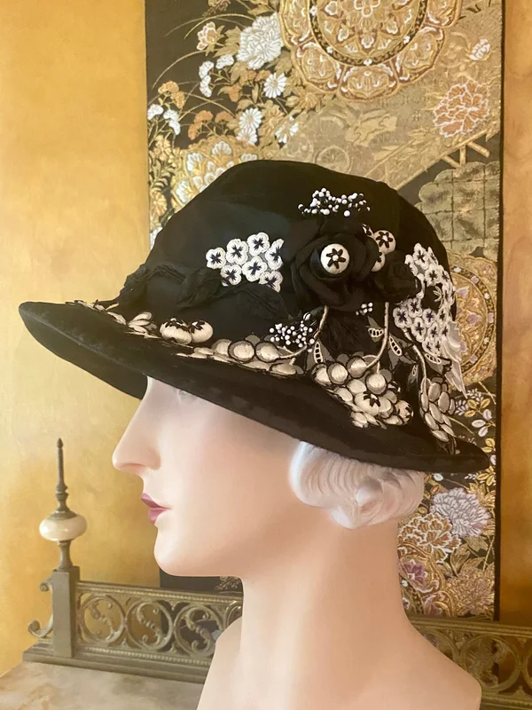 vintagepassementerie477354